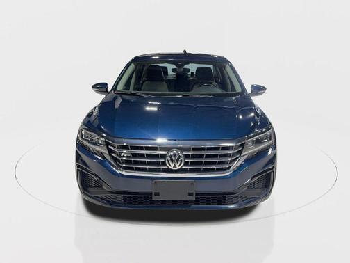 2020 Volkswagen Passat 2.0T R-Line