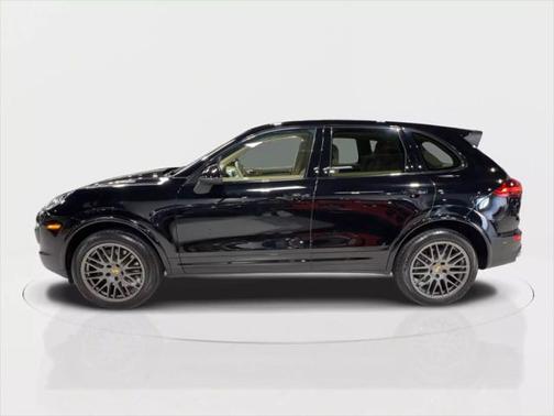 2017 Porsche Cayenne Platinum Edition