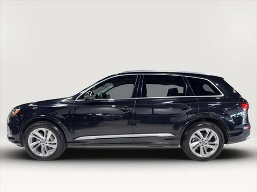 2020 Audi Q7 55 Premium Plus