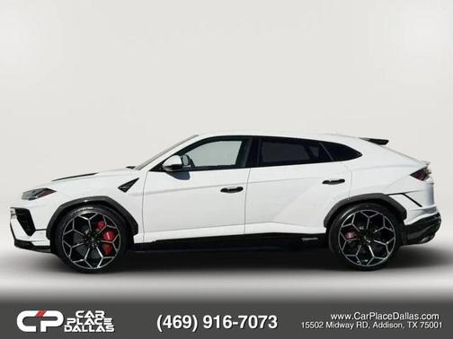 2023 Lamborghini Urus Performante