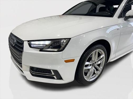2017 Audi A4 Season of Audi ultra Premium