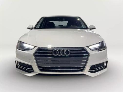 2017 Audi A4 Season of Audi ultra Premium