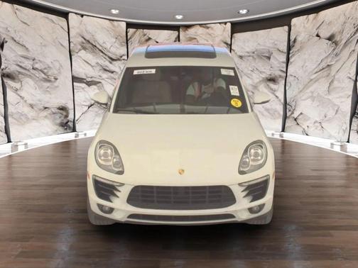 2017 Porsche Macan Sport Utility 4D