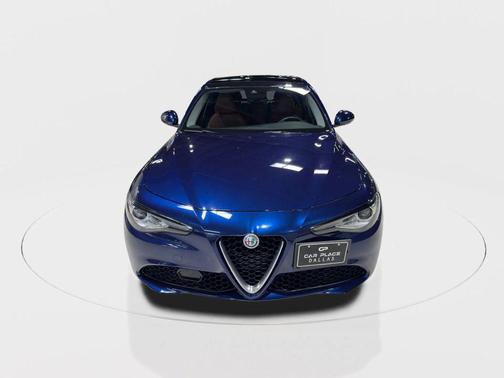 2018 Alfa Romeo Giulia Base