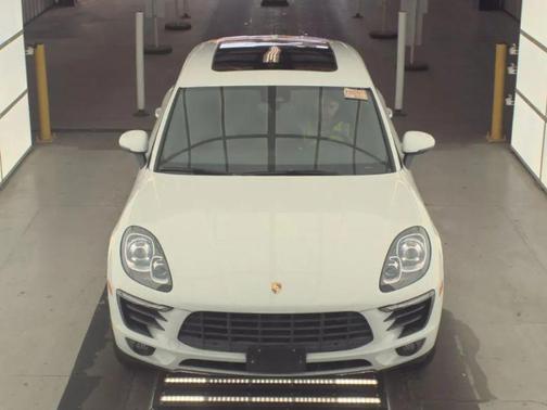 2017 Porsche Macan S