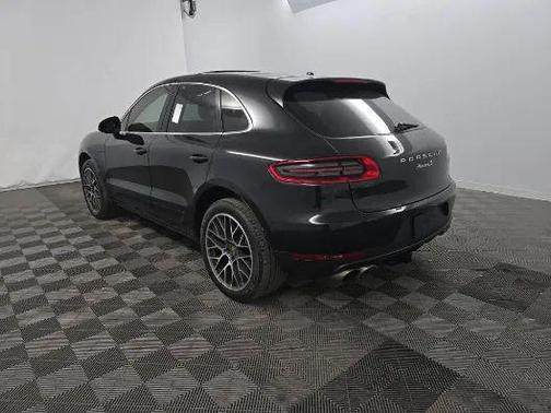 2015 Porsche Macan S