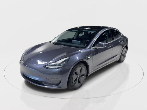 2020 Tesla Model 3 Standard Range