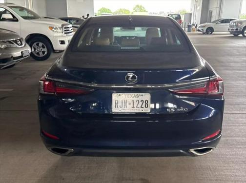 2022 Lexus ES 350 Base