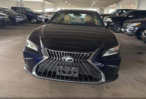 2022 Lexus ES 350 Base