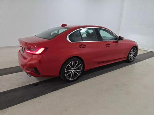 2022 BMW 330 330i Sedan 4D