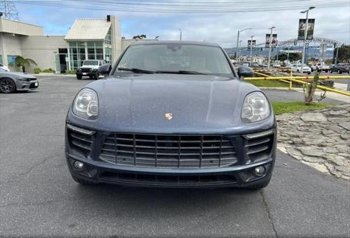 2017 Porsche Macan Base