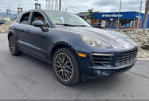 2017 Porsche Macan Base