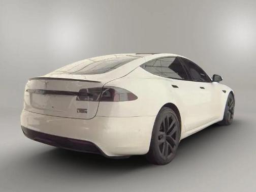 2021 Tesla Model S Plaid