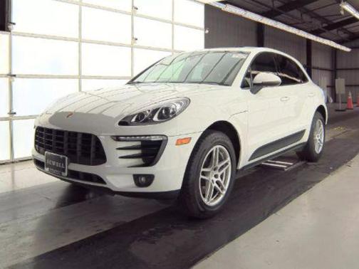 2017 Porsche Macan Base