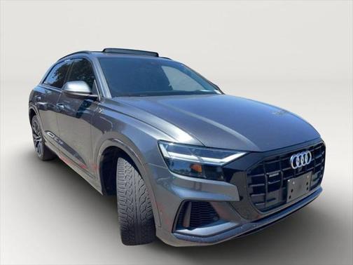 2020 Audi Q8 55 Premium Plus