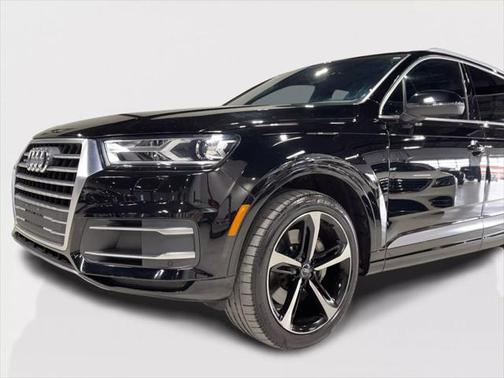 2019 Audi Q7 45 Premium
