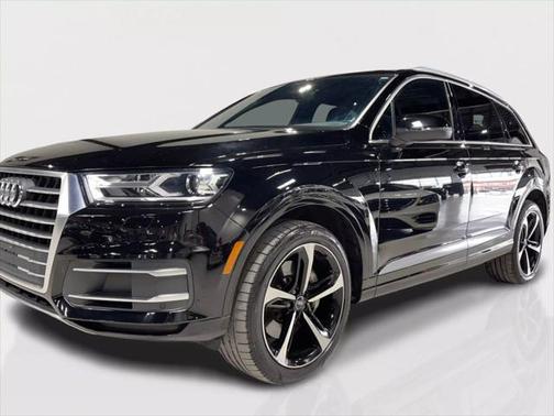 2019 Audi Q7 45 Premium