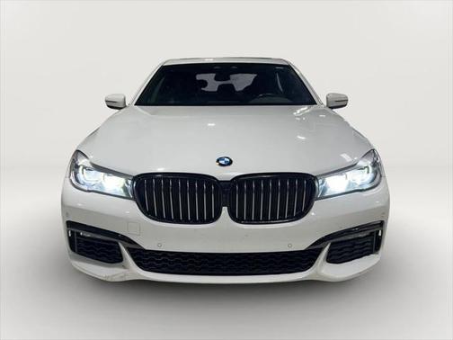2019 BMW 740 740i Sedan 4D