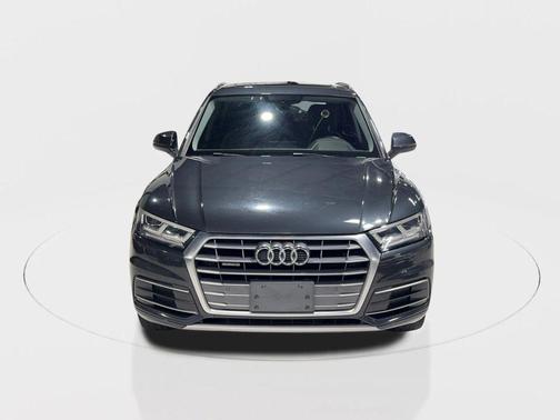 2018 Audi Q5 2.0T Tech Premium