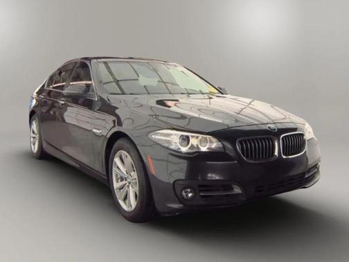 2016 BMW 528 528i Sedan 4D