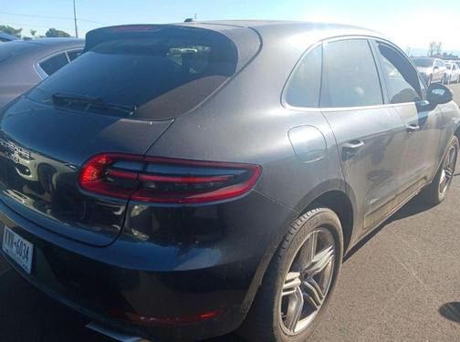 2017 Porsche Macan Sport Utility 4D