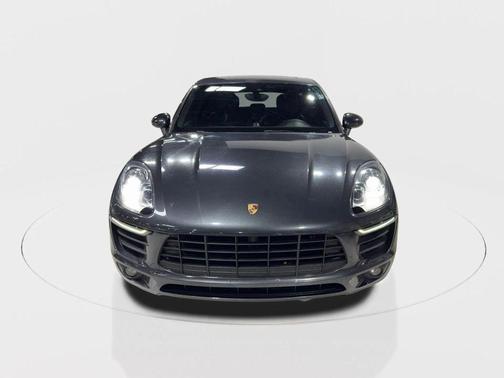 2017 Porsche Macan Sport Utility 4D