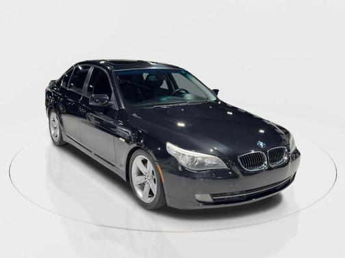 2008 BMW 528 528i Sedan 4D