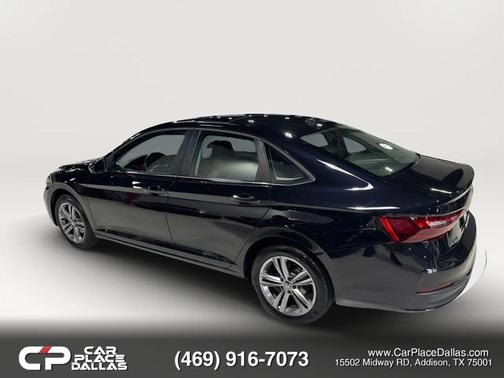 Black 2022 Volkswagen Jetta 1.5T SE