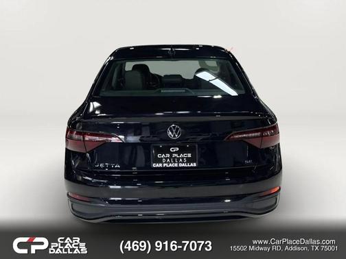 Black 2022 Volkswagen Jetta 1.5T SE