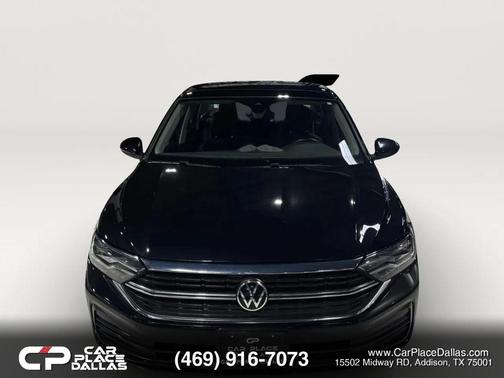 Black 2022 Volkswagen Jetta 1.5T SE