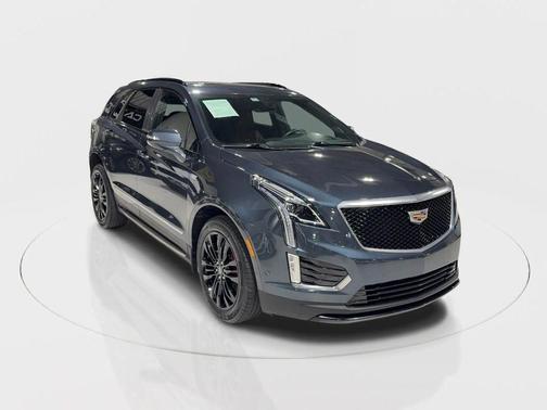 2020 Cadillac XT5 Sport