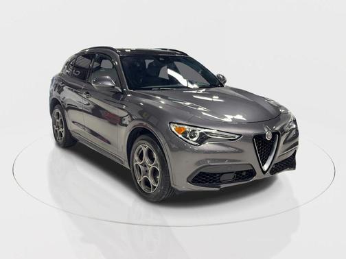 2022 Alfa Romeo Stelvio Ti