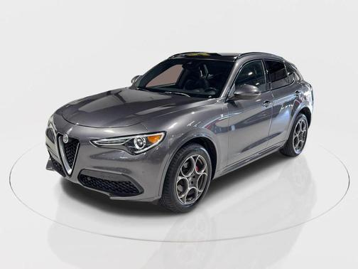 2022 Alfa Romeo Stelvio Ti