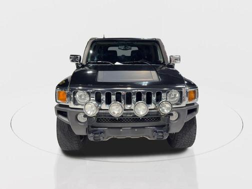 2010 Hummer H3 Base