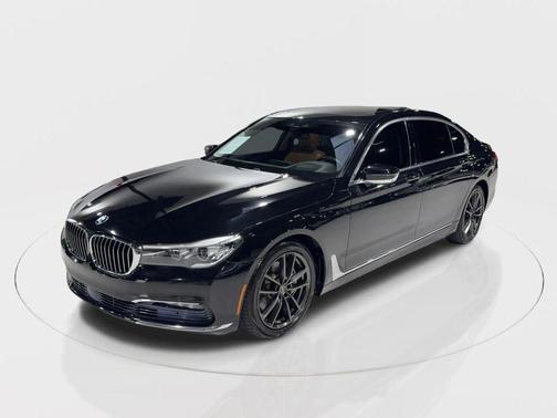 2016 BMW 740 740i Sedan 4D