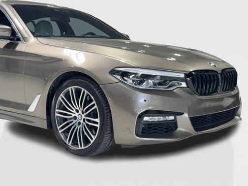 2017 BMW 540 540i Sedan 4D
