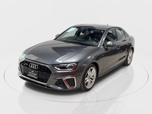 2023 Audi A4 45 S line Premium Plus