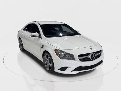 2014 Mercedes-Benz CLA-Class Base