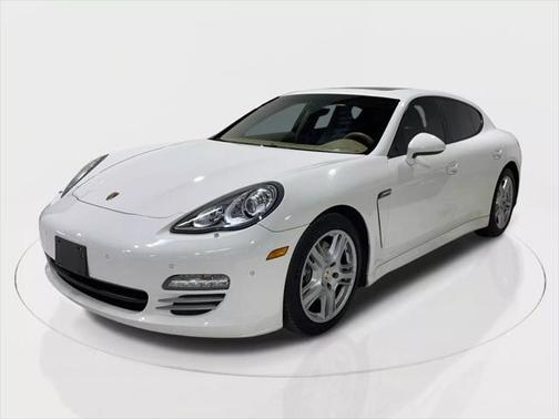 2012 Porsche Panamera 4