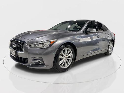 2015 INFINITI Q50 Premium
