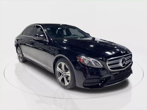 2018 Mercedes-Benz E-Class 4MATIC