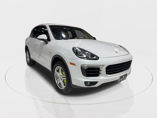 2015 Porsche Cayenne S