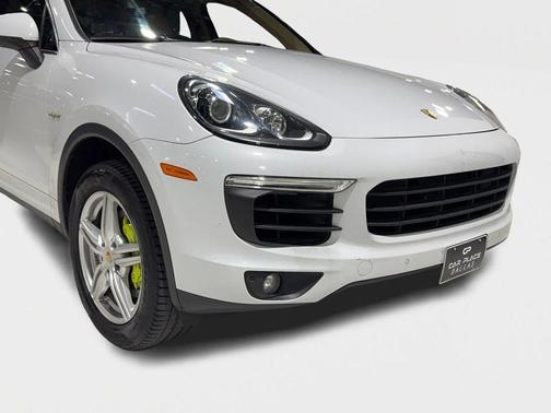 2015 Porsche Cayenne S