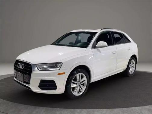 2017 Audi Q3 2.0T Premium Plus