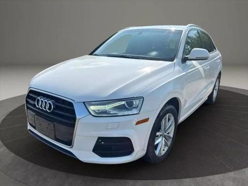 2017 Audi Q3 2.0T Premium Plus