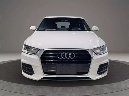 2017 Audi Q3 2.0T Premium Plus