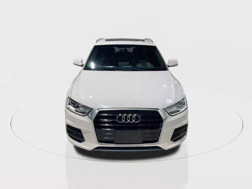 2017 Audi Q3 2.0T Premium Plus
