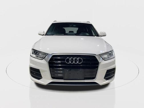 2017 Audi Q3 2.0T Premium Plus
