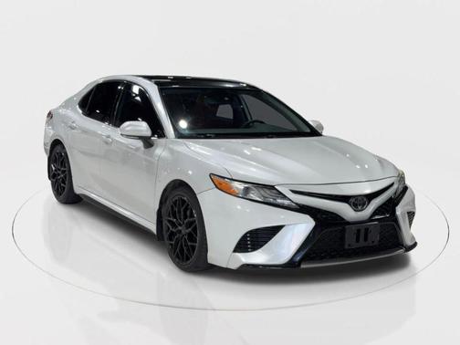 2020 Toyota Camry XSE