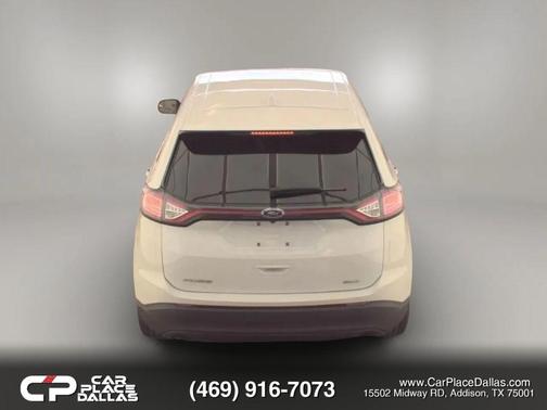 White 2018 Ford Edge SE